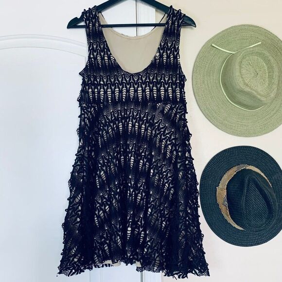 Chelsea GIRL River Island Black & Nude Crochet Babydoll Cocktail Dress Size L/12 - Picture 9 of 10